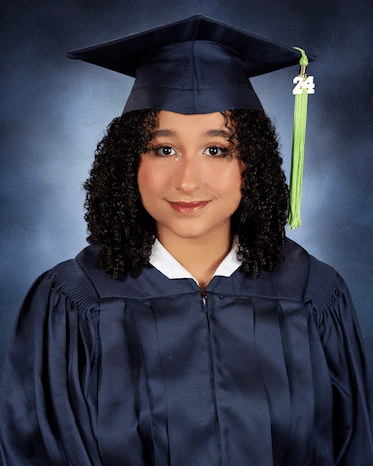 Kenner Discovery Health Sciences Academy senior Marym Abdalaal earns Posse Schoolarship